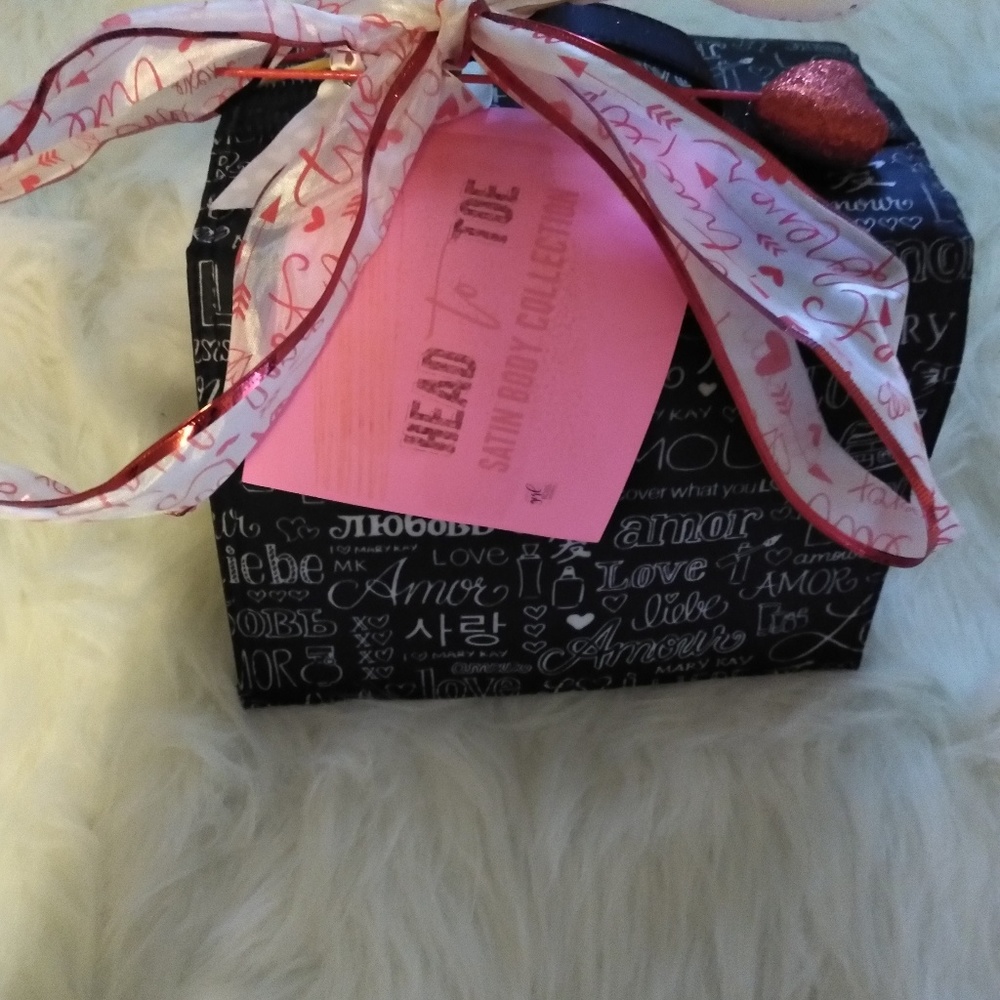 MK Satin Body Beautiful Bundle